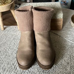 Lifestride knit cuff boots